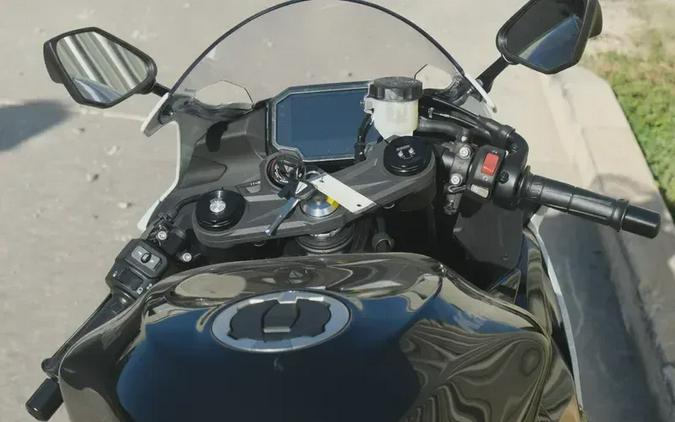 New 2026 KAWASAKI NINJA ZX6R ABS