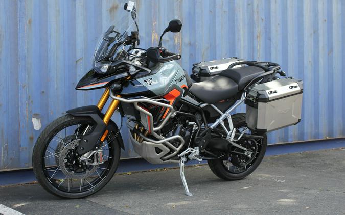 2026 Triumph Tiger 900 Desert Ediition