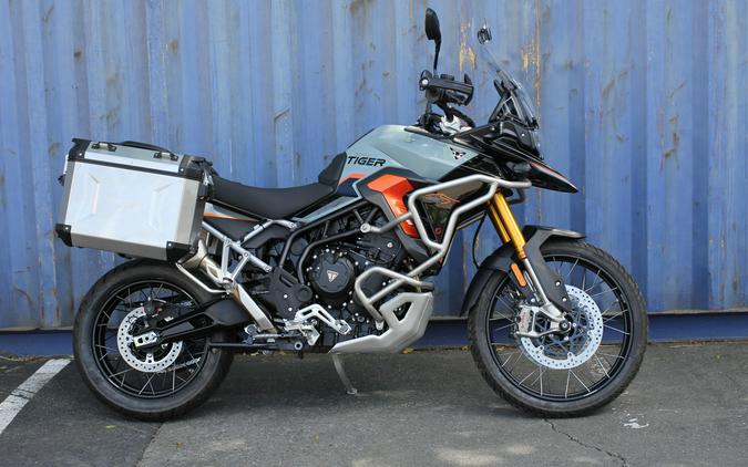2026 Triumph Tiger 900 Desert Ediition