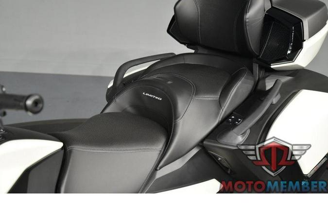 2026 Can-Am Spyder RT Limited Platine