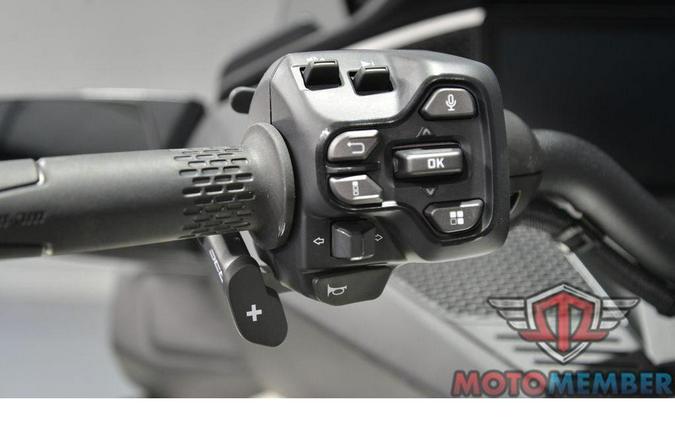 2026 Can-Am Spyder RT Limited Platine