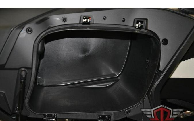 2026 Can-Am Spyder RT Limited Platine