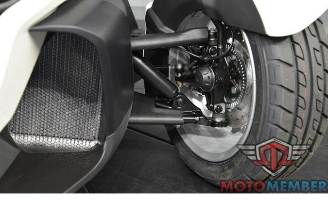 2026 Can-Am Spyder RT Limited Platine