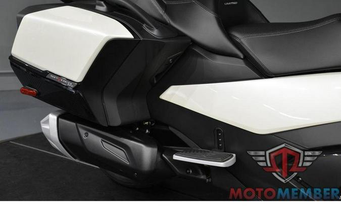 2026 Can-Am Spyder RT Limited Platine