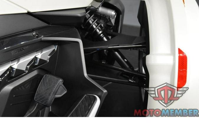 2026 Can-Am Spyder RT Limited Platine