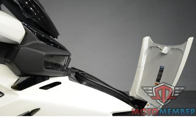 2026 Can-Am Spyder RT Limited Platine