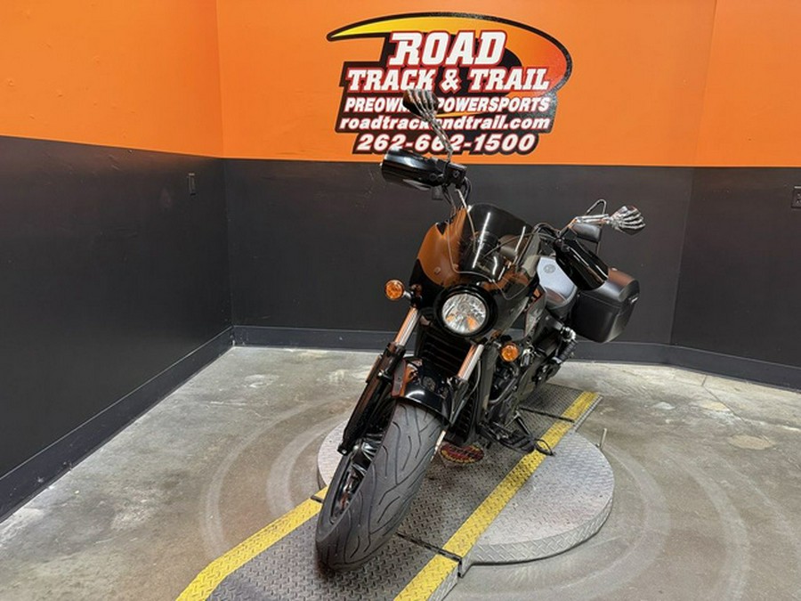2018 Indian Scout Sixty ABS Thunder Black / Titanium Metallic