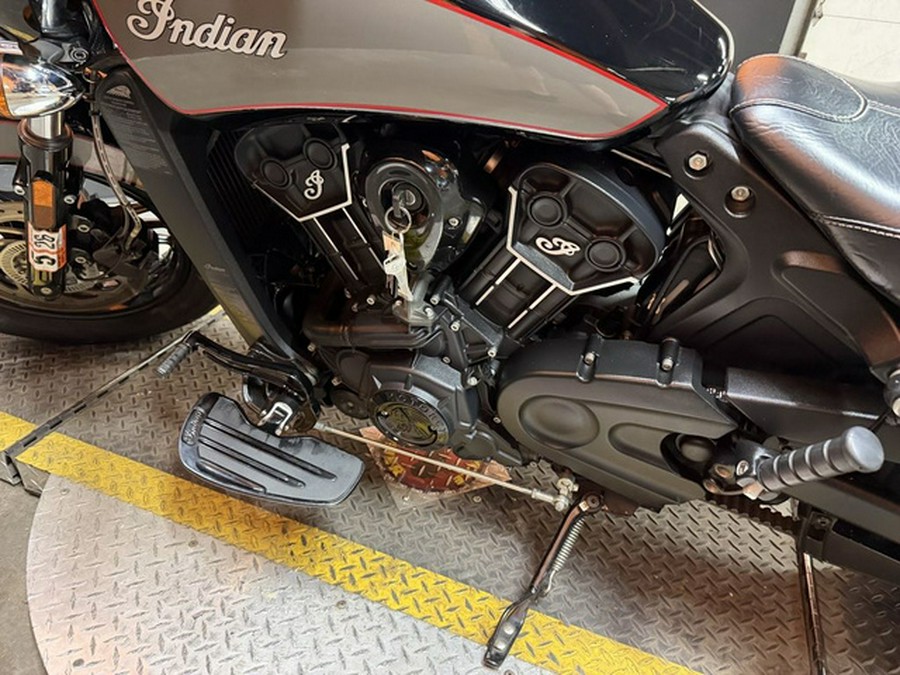 2018 Indian Scout Sixty ABS Thunder Black / Titanium Metallic