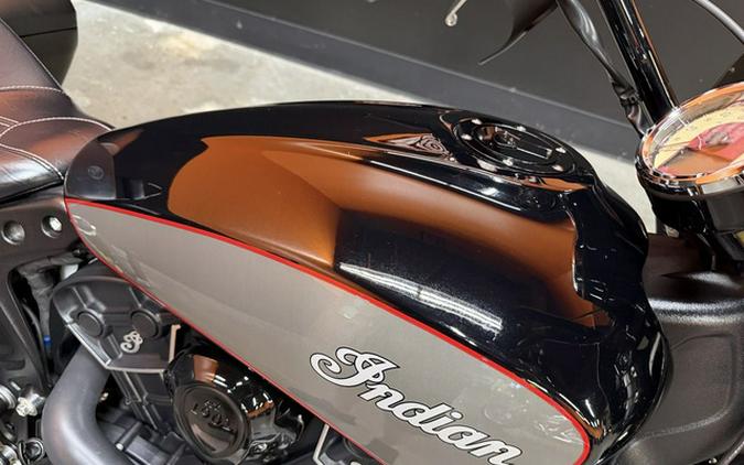 2018 Indian Scout Sixty ABS Thunder Black / Titanium Metallic