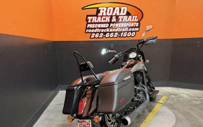 2018 Indian Scout Sixty ABS Thunder Black / Titanium Metallic