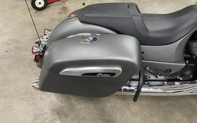 2020 Indian Motorcycle® Chieftain® Titanium Smoke