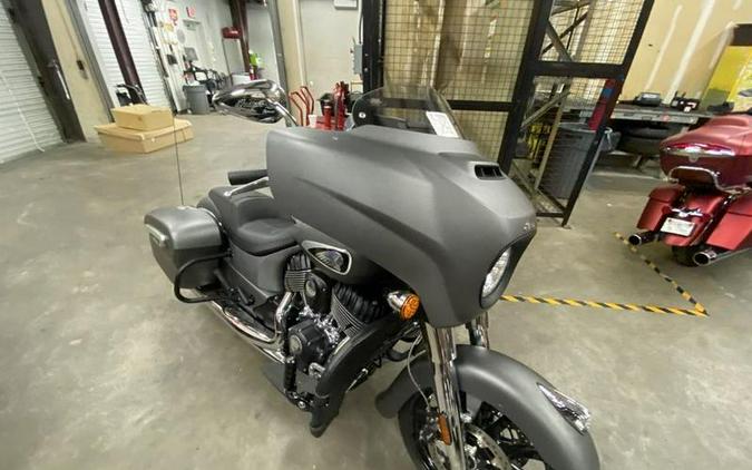 2020 Indian Motorcycle® Chieftain® Titanium Smoke