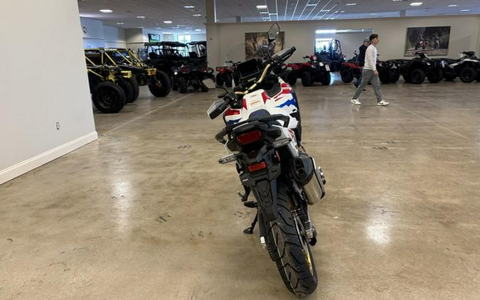 2025 Honda Africa Twin Adventure Sports ES DCT
