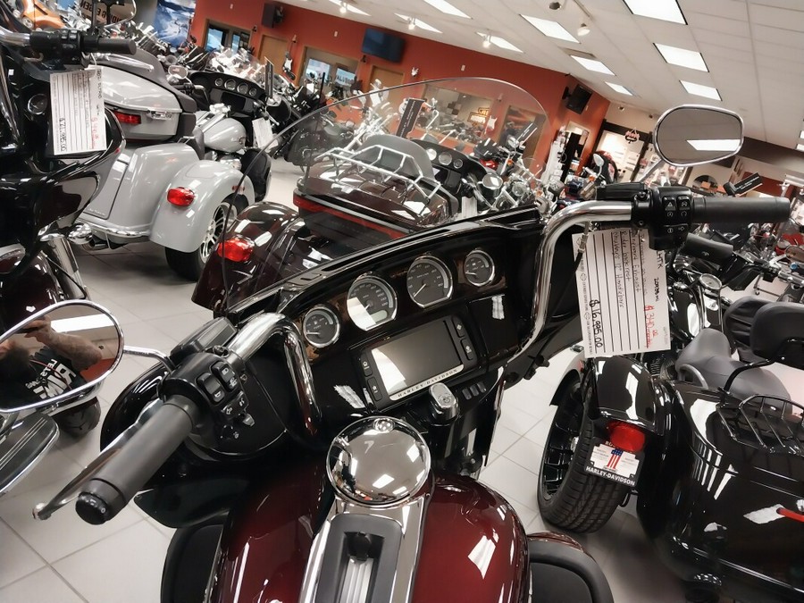 FLHTK 2018 Ultra Limited