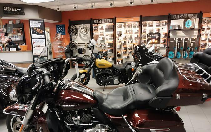 FLHTK 2018 Ultra Limited