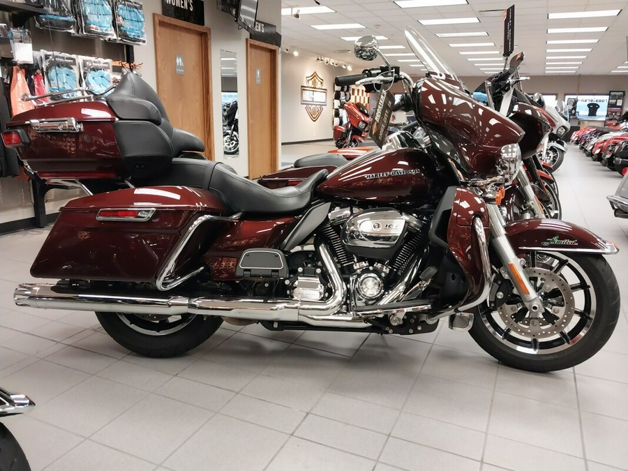 FLHTK 2018 Ultra Limited