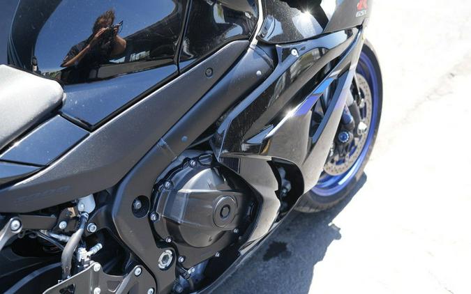2017 Suzuki GSX-R1000R