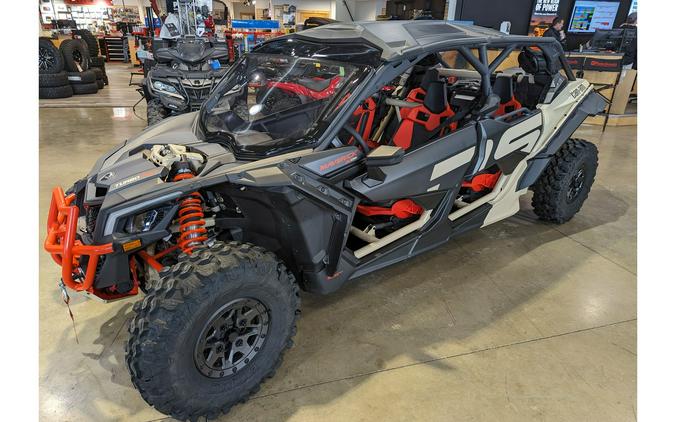 2022 Can-Am SSV MAV MAX XDS TURBRR TN 22 - Desert Tan, Carbon Black and Can-Am Red