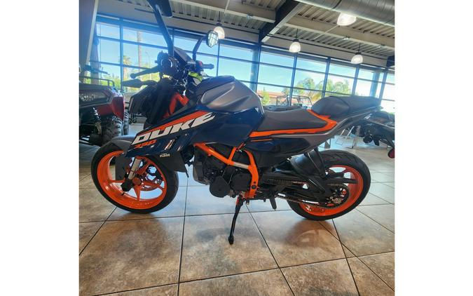 2024 KTM 390 Duke