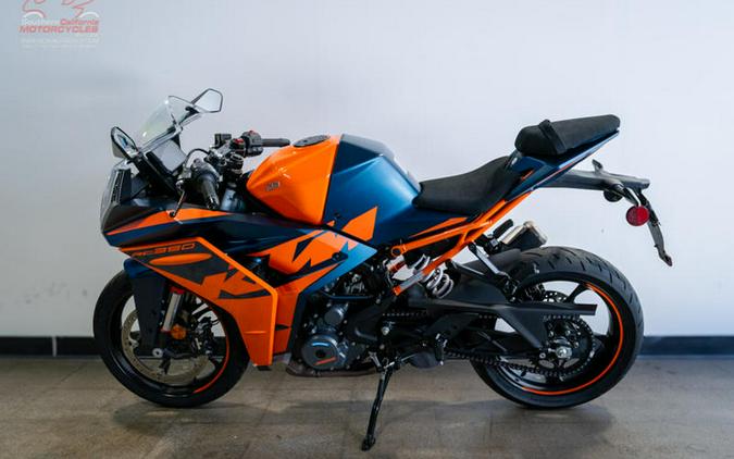 2023 KTM RC 390