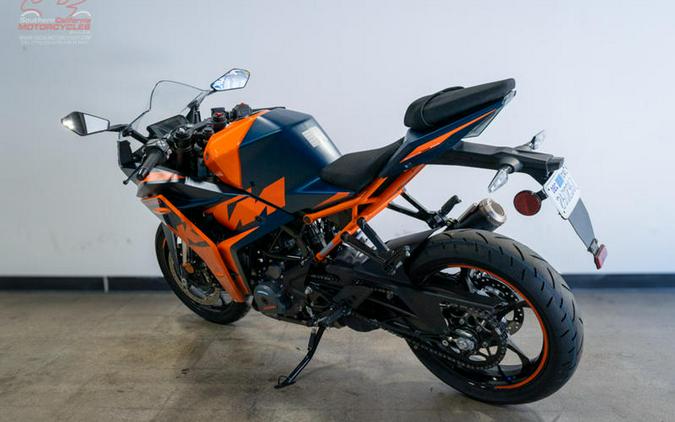 2023 KTM RC 390