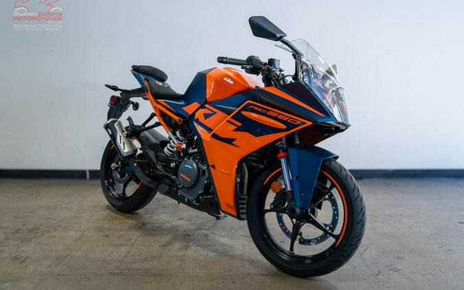 2023 KTM RC 390