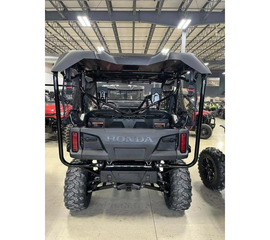 2025 Honda® Pioneer 1000-5 Deluxe