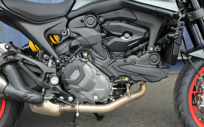 2026 Ducati Monster Plus