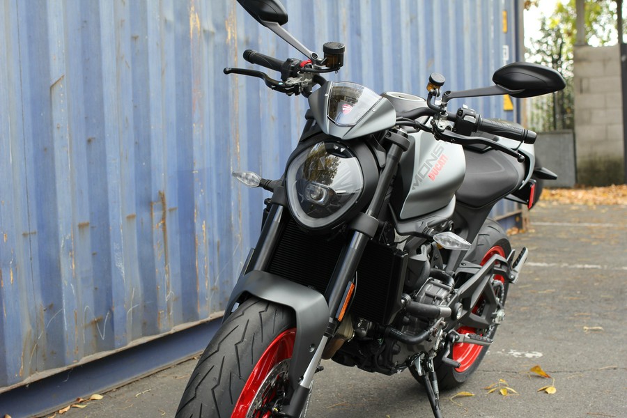 2026 Ducati Monster Plus