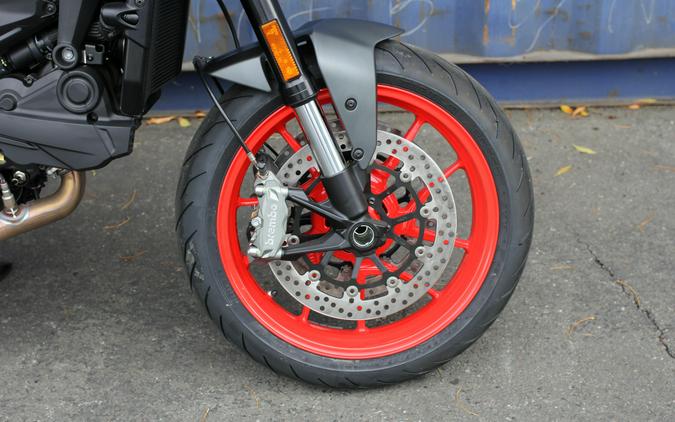 2026 Ducati Monster Plus