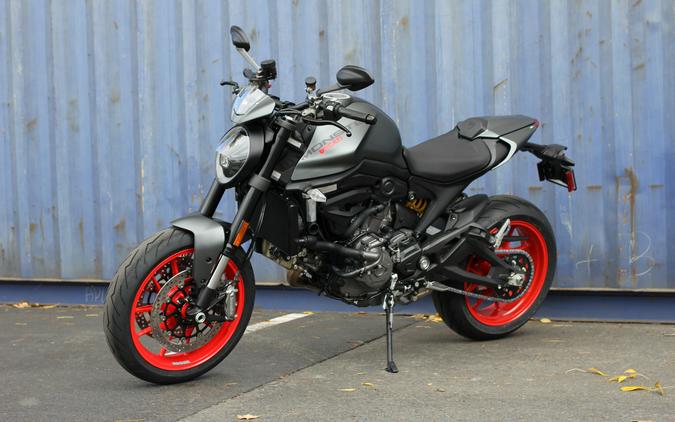 2026 Ducati Monster Plus