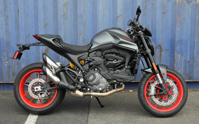 2026 Ducati Monster Plus