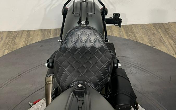 2022 Indian Chief Dark Horse®