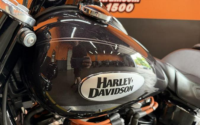2021 Harley-Davidson Softail FLHCS - Heritage Classic 114