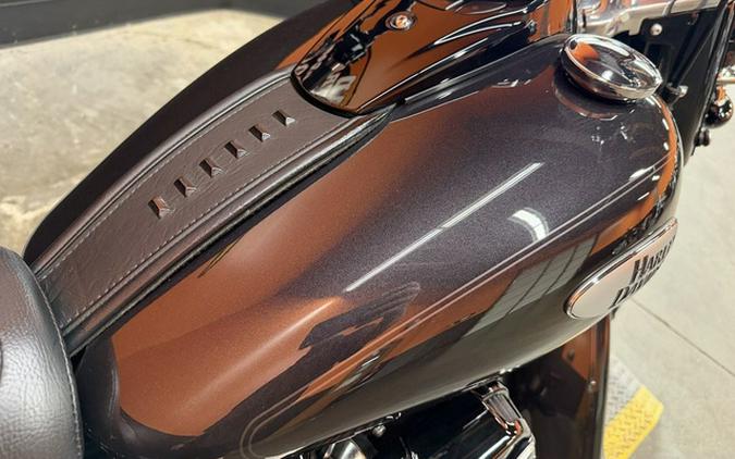 2021 Harley-Davidson Softail FLHCS - Heritage Classic 114