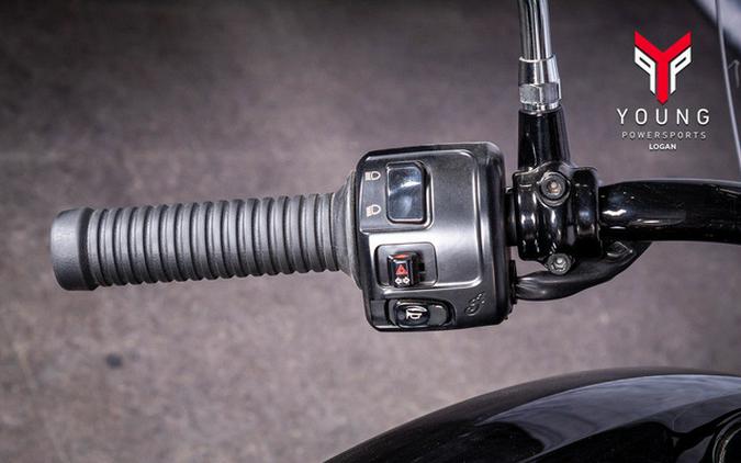 2021 Indian Scout Sixty Thunder Black