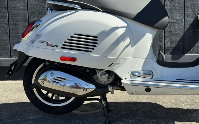 2027 Vespa GTS 310 Super
