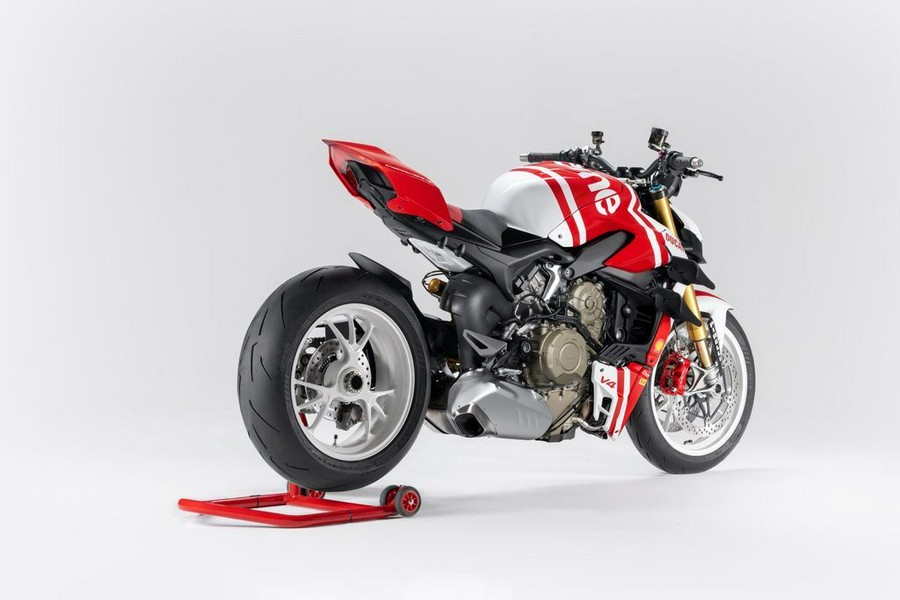 2024 Ducati Streetfighter V4 Supreme