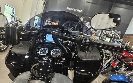 2022 Harley-Davidson® FLTRK - Road Glide® Limited