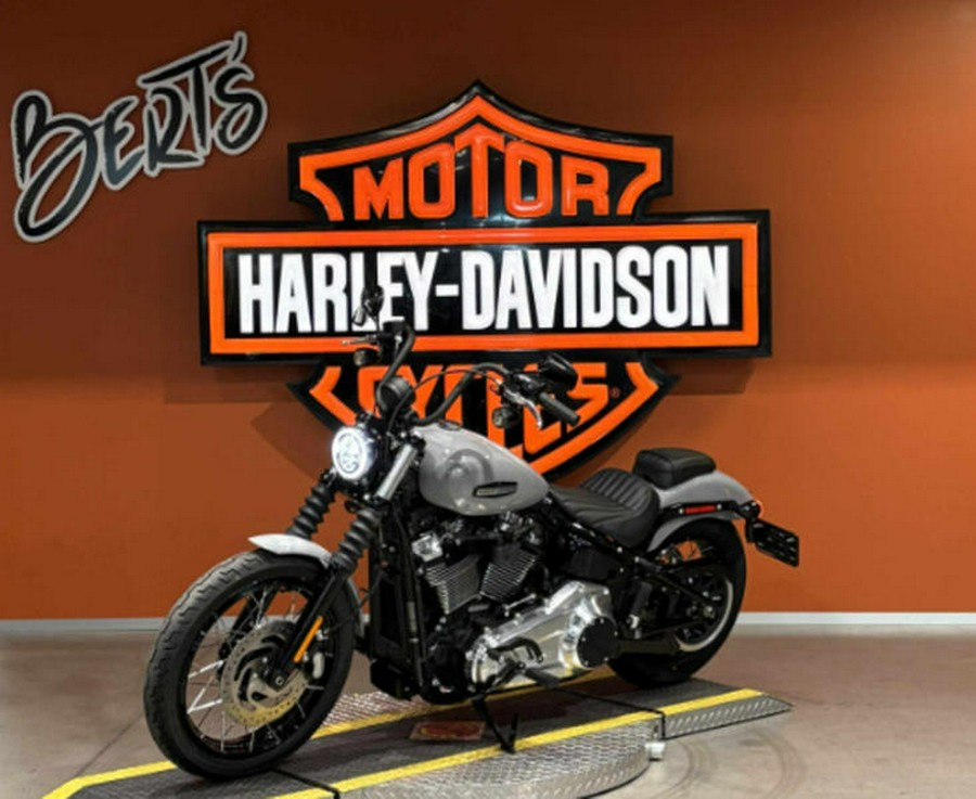 2025 Harley-Davidson® FXBB - Street Bob®