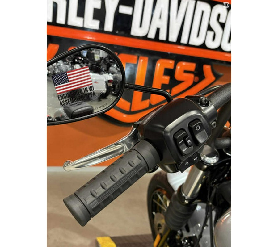 2025 Harley-Davidson® FXBB - Street Bob®