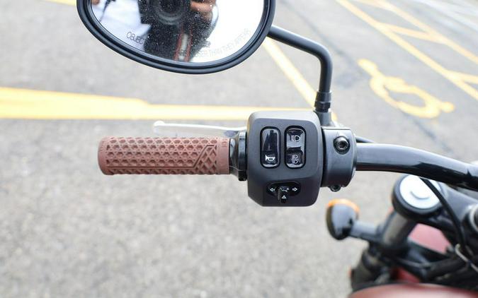 2023 Indian Motorcycle® Chief® ABS Maroon Metallic Smoke