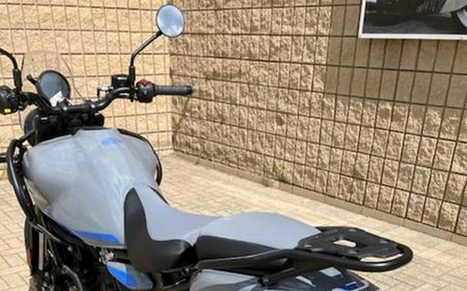 2026 Royal Enfield Himalayan 450 Slate Poppy Blue