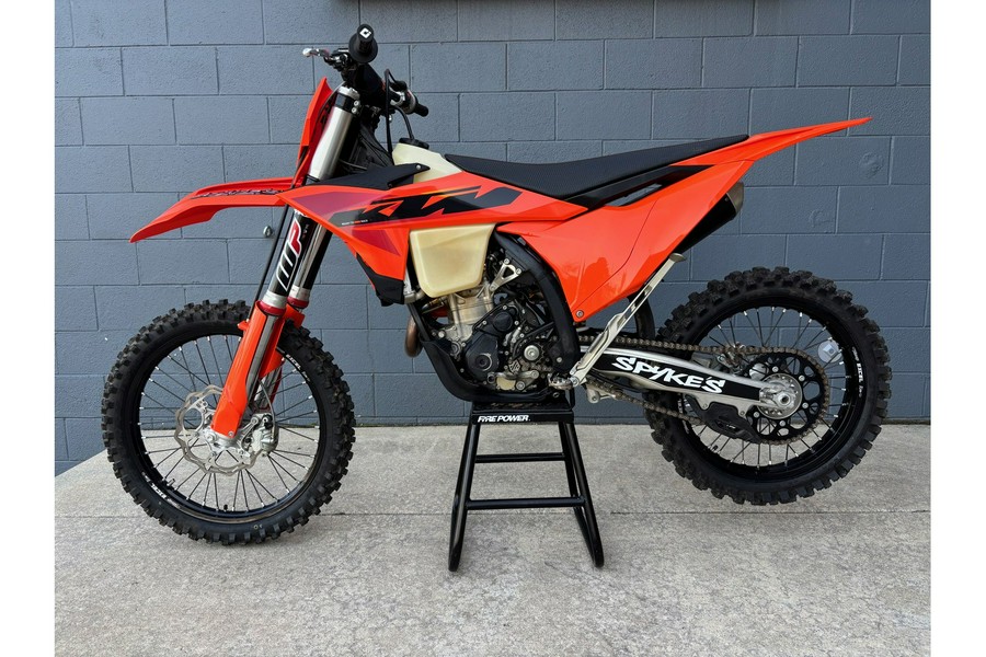 2025 350 XC-F - KTM