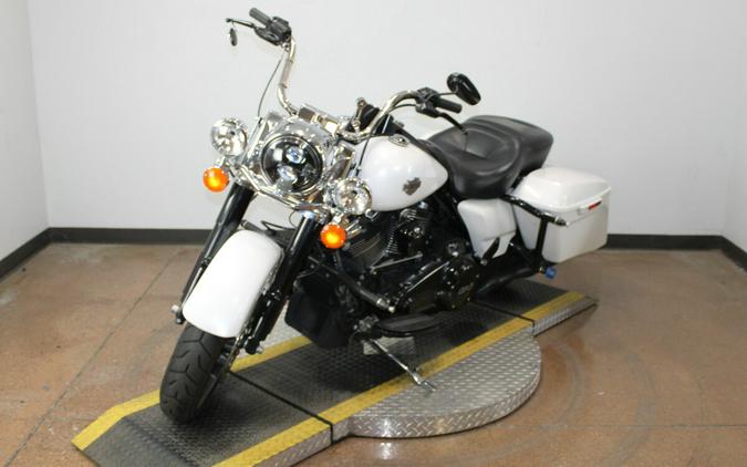 2024 Harley-Davidson® Road King® Special White Onyx Pearl