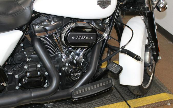2024 Harley-Davidson® Road King® Special White Onyx Pearl