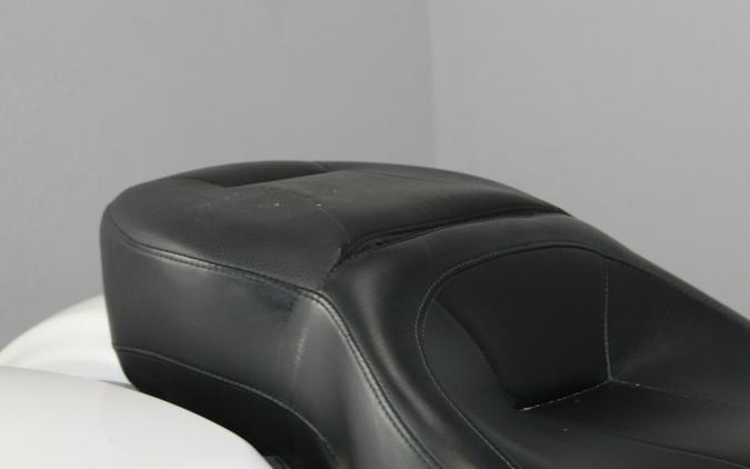 2024 Harley-Davidson® Road King® Special White Onyx Pearl