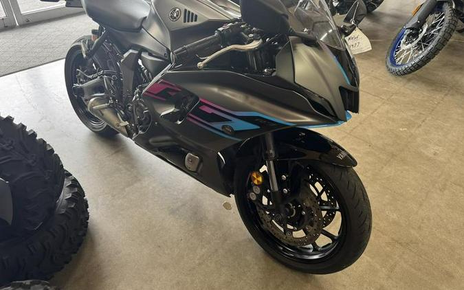 2024 Yamaha YZF-R7