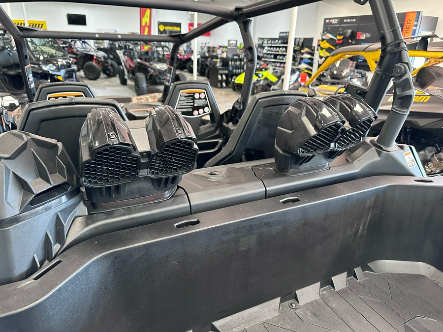 2024 Can-Am Commander MAX X MR 1000R