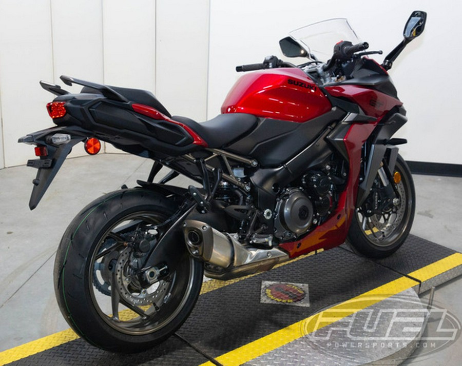 2024 Suzuki GSX-S1000GT Plus